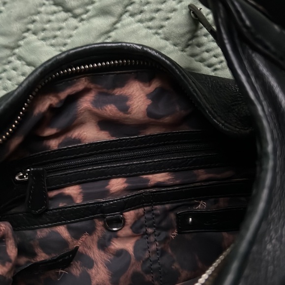 Black leather B.Makowsky purse - Picture 8 of 12